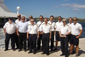 Šibenik, 26. srpnja 2010. - akciju je pratio kap. Joško Nikolić, ravnatelj Uprave za sigurnost plovidbe, zaštitu mora i unutarnjih voda, uz nazočnost 12 djelatnika  iz lučkih ispostava Murter, Rogoznica i Vodice